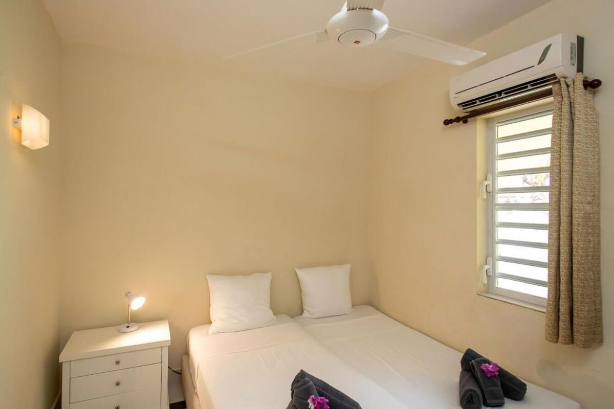 Trupial D3 Relax & Dive Resort Bonaire Village Playa Extérieur photo